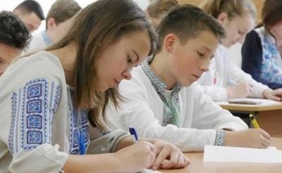 Фото новости: В Харькове директора школы отстранили за  Свежие новости: В Харькове директора школы отстранили за