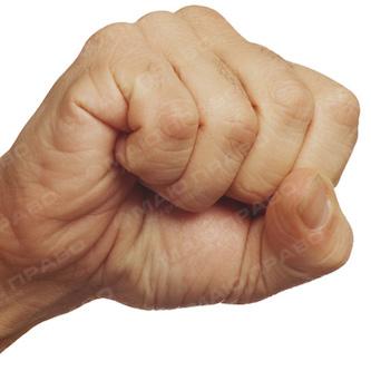 Свежие новости: В Николаеве охранник развлекательного заведения так избил клиента, что тому удалили селезенку