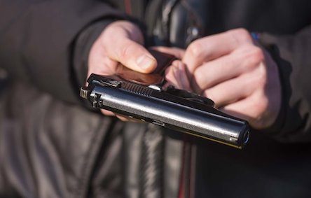 Свежие новости: В Армении неизвестный расстрелял участников похорон