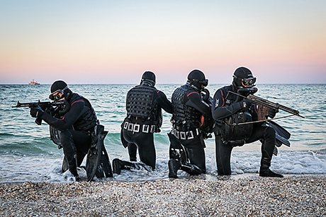 Свежие новости: На границе Николаевщины и Херсонщины военнослужащие провели масштабные водолазные учения