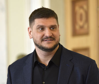 Свежие новости: Савченко выдал предприятию по добыче гранита в Казанковском районе разрешение на 17-летнюю аренду участка