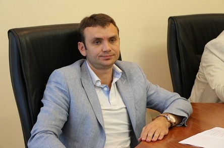 Свежие новости: На Миколаївщині депутат-рейдер знищує посіви фермера: поліція не реагує