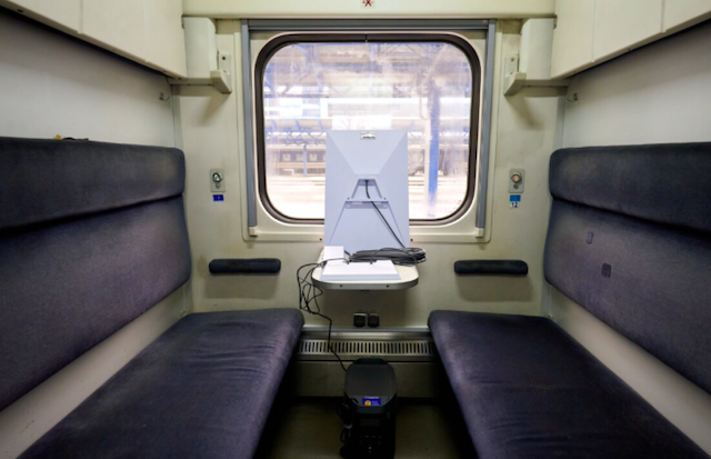 Свежие новости: Українцям роз'яснили, в яких випадках потяги не зупинятимуть під час тривог