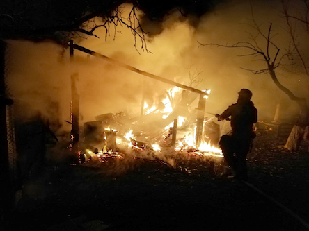 Свежие новости: В Первомайском районе произошел пожар хозяйственной постройки