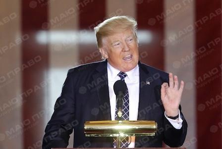 Свежие новости: Трамп разрешил церкви агитировать за политиков