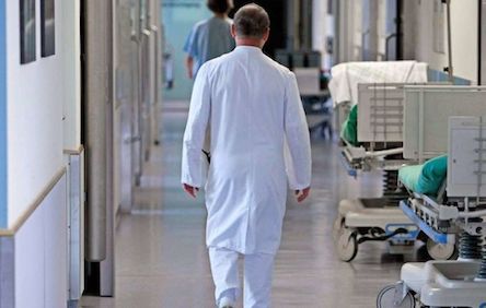 Свежие новости: Две из трех «ковидных» больниц Николаева полностью заполнены