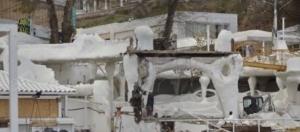 Свежие новости: В Одессе на пляже снесли сцену известного ночного клуба