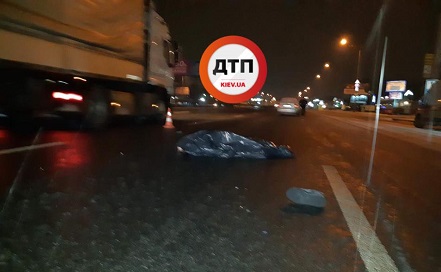 Свежие новости: Через 8 полос: на Кольцевой погиб пешеход