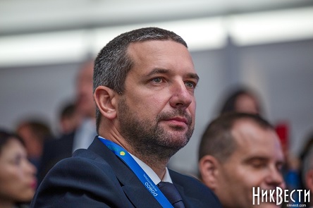 Свежие новости: Губернатор Стадник поведет «Слугу народа» на местные выборы весной, если пройдет испытательный срок