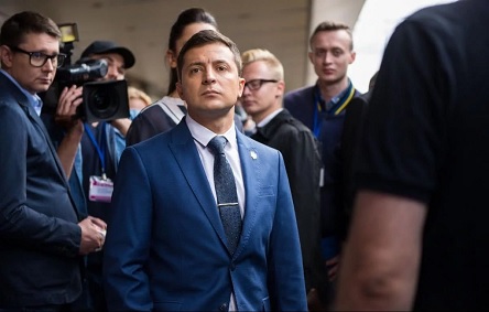 Свежие новости: Зеленский пристыдил украинцев, которые протестуют против приема эвакуированных из Уханя