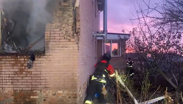 Свежие новости: Ворожа авіація завдала удару по Сумах