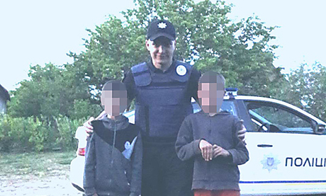 Свежие новости: Полиция вернула жителю Николаевщины двух сбежавших сыновей – мужчина отказался от своих детей