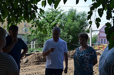 Свежие новости: Директор «Николаевводоканала» заявил, что через 10 дней подрядчик может начать работы на коллекторе по улице Лесковой