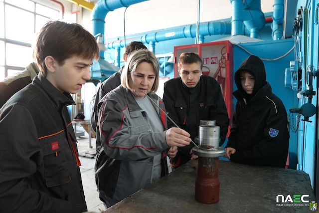 Свежие новости: Студенти профколеджу проходять практику на ПАЕС