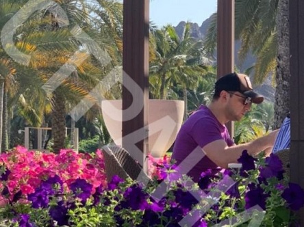 Свежие новости: Зеленский в Омане, Порошенко на Сейшелах, Вакарчук в Таиланде. Кто из политиков тайно ездил за границу на новый год