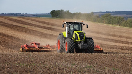 Свежие новости: В Снигиревском районе выявлено 19 фактов нарушений в использовании земли сельхозназначения