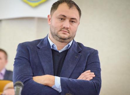 Свежие новости: После того, как Фроленко и остальные депутаты убедились, кто такой Игорь Дятлов, они окончательно избавились от его влияния, - Невенчанный