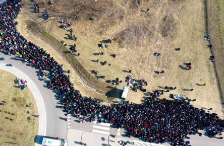 Свежие новости: Границу после закрытия можно пересекать пешком и на авто, – Госпогранслужба