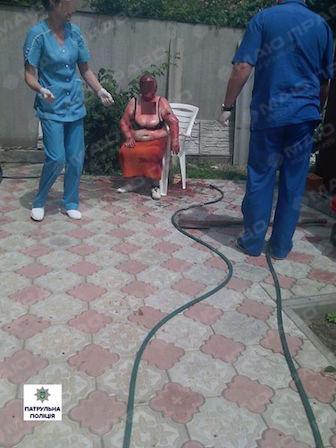 Фото новости: В Николаеве собака чуть не загрызла до смерти собственную хозяйку Свежие новости: В Николаеве собака чуть не загрызла до смерти собственную хозяйку