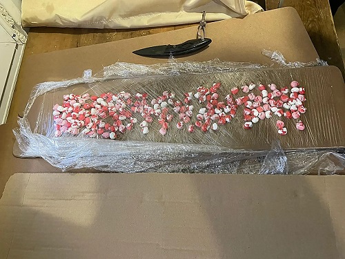 Свежие новости: Украинец пытался провезти в Россию наркотики в сумке с детским манежем