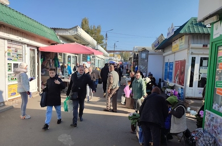 Свежие новости: Как соблюдают масочный режим на рынках Николаева