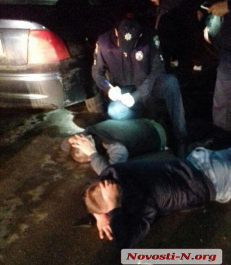 Свежие новости: Ночью в Николаеве полиция с погоней задерживала пьяных морпехов