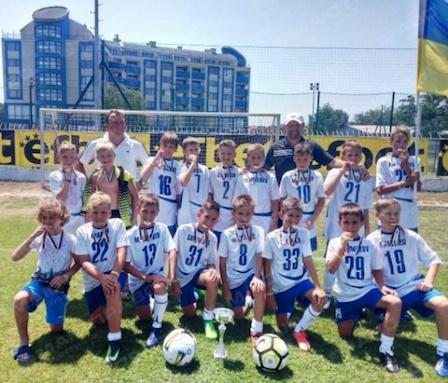 Фото новости: Футболисты СДЮСШОР «Николаев» - победители турнира «Черное море» в Болгарии Свежие новости: Футболисты СДЮСШОР «Николаев» - победители турнира «Черное море» в Болгарии