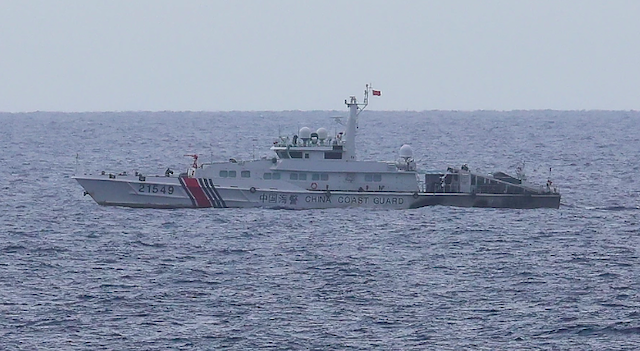 Свежие новости: Китай масово відправляє військові кораблі до японських островів і називає їх своїми