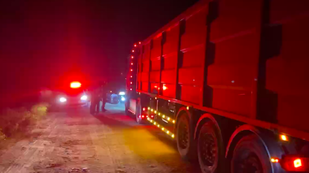 Свежие новости: На Николаевщине возле незаконного карьера задержали фуру с песком