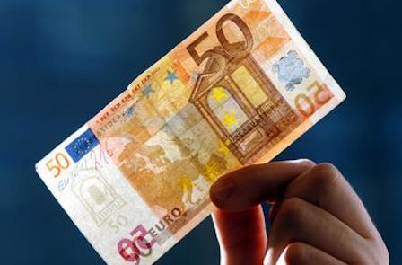 Свежие новости: Курс евро в Украине взлетел выше 30 гривен