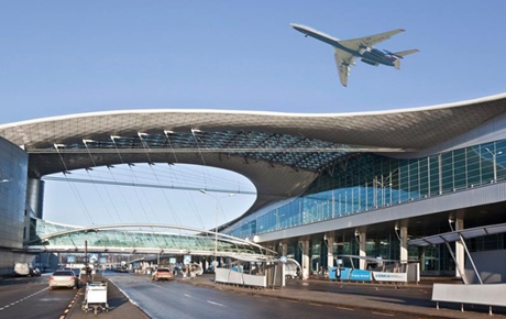 Свежие новости: Голый пассажир сорвал отправление авиарейса