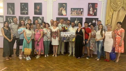 Свежие новости: В Николаеве стартовал фестиваль театров «Молоко»