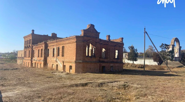 Свіжі новини: Росіяни атакували монастир на Херсонщині: священник загинув, ще четверо поранені
