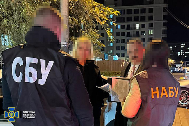 Свежие новости: СБУ та НАБУ викрили суддю та адвокатку в Одесі за торгівлю судовими рішеннями