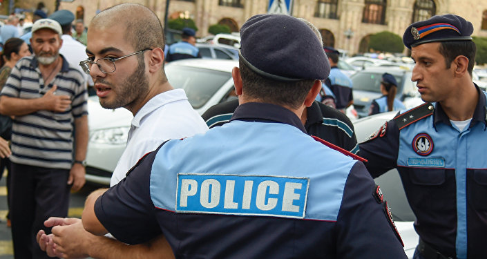 Свежие новости: Президент Армении прокомментировал захват отдела полиции