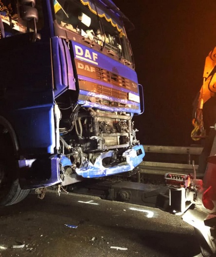 Свежие новости: Пьяный украинец на фуре протаранил в Германии полицейских, есть погибшая