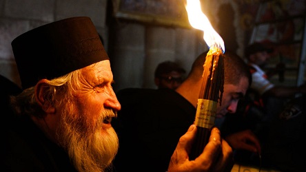 Свежие новости: Схождение Благодатного огня в Иерусалиме-2020: онлайн
