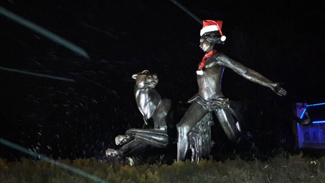 Свежие новости: В Николаеве хулиганы ночью раздели статую Маугли у зоопарка