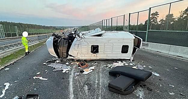 Свежие новости: У Польщі розбився мікроавтобус з українцями – девʼять постраждалих, серед них діти