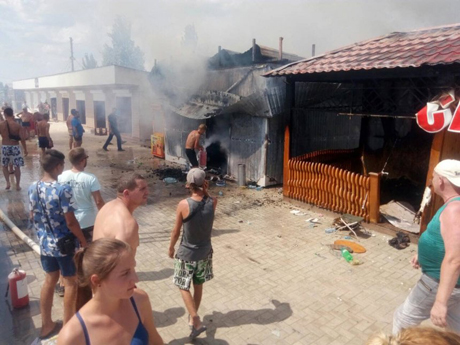 Свежие новости: В Коблево горели торговые ряды — одна женщина госпитализирована