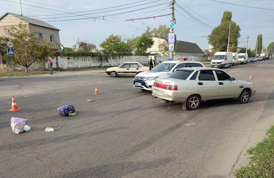 Фото новости: В Николаеве женщина-пешеход погибла от наезда авто Свежие новости: В Николаеве женщина-пешеход погибла от наезда авто