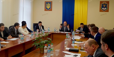 Свежие новости: ВИДЕО: Профильные комиссии облсовета по предложению ОГА направили 147 миллионов на снигиревскую дорогу