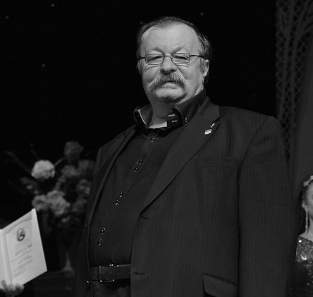 Свежие новости: Завтра состоится прощание с николаевским поэтом Дмитрием Креминем