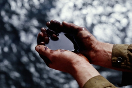 Свежие новости: Обокрали нефтебазу