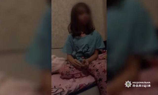 Свежие новости: В Киеве мать морила 6-летнюю дочь голодом и не пускала в школу