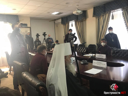 Свежие новости: Митрополит Питирим передал в николаевскую лабораторию ПЦР-тесты – теперь их более двух тысяч, от «Нибулона» ожидается еще тысяча тестов