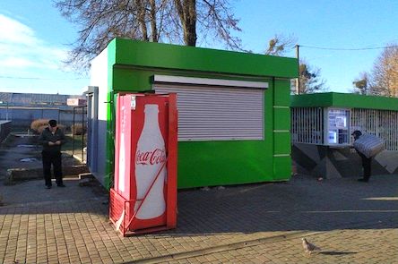 Свежие новости: На вул. Південній знесли три незаконно розміщених кіоски