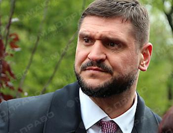 Свежие новости: ВИДЕО: Савченко и Кормышкин рассказали о создании депутатской группы и вывесили черно-красный флаг на недострое