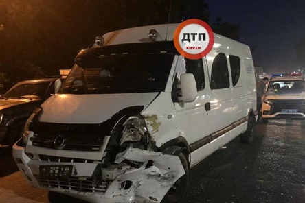 Свежие новости: В Киеве в ДТП пострадала беременная женщина