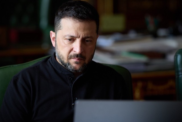 Свежие новости: Зеленський доручив спростити перетин кордону для молодих українців до 22 років